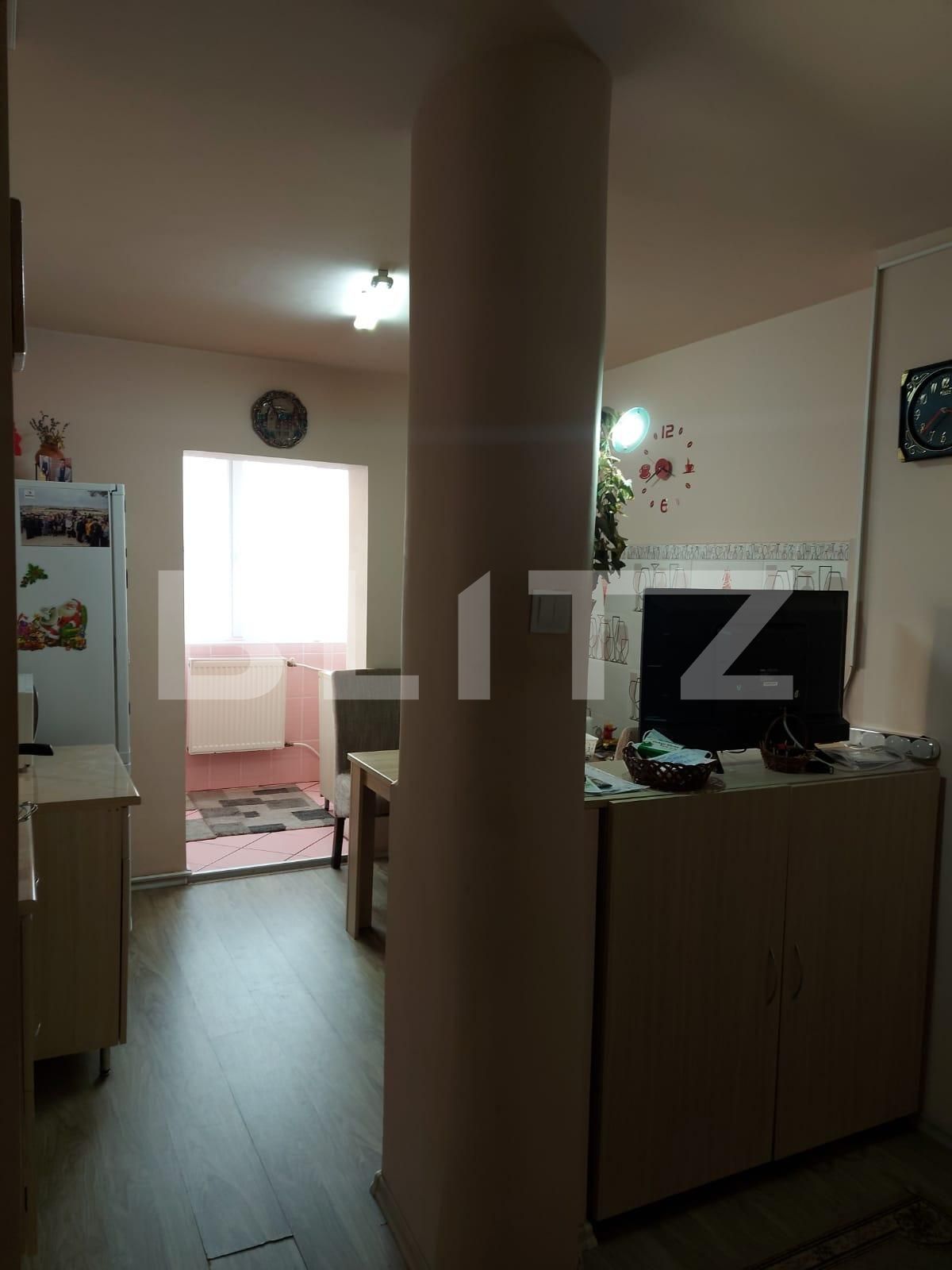 Apartament 2 camere, decomandat, parcare, zona Dragos Voda