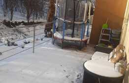 Apartament de 3 camere, zona Spitalul Judetean