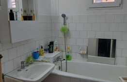 Apartament 3 camere, decomandat, zona Rogerius 