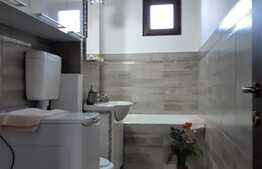 Apartament de 3 camere, 88 mp, decomandat, parcare, zona Magheru!