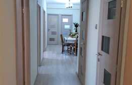 Apartament de 3 camere, decomandat, loc de parcare, zona Magheru!