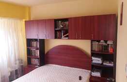 Apartament de 3 camere, decomandat, zonă ușor accesibilă cu facilități diverse