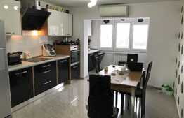 Apartament 3 camere, decomandat, 87 mp, modern, zona Rogerius