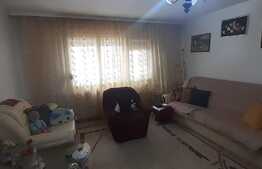 Apartament de 2 camere, semidecomandat, zona Perla