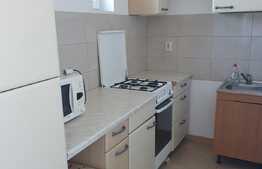 Apartament de 3 camere, bloc nou, cartier Prima Nufarul