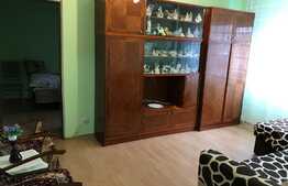 Apartament 3 camere, semidecomandat, zona Nufarul