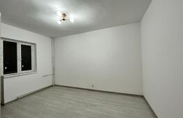 Apartament 4 camere, decomandat, garaj, zona Cantemir