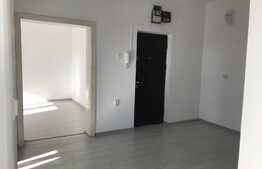 Apartament 4 camere, decomandat, garaj, zona Cantemir