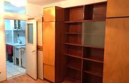 Garsoniera de vanzare, 21 mp, partial mobilata, zona Rogerius