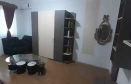 Apartament de 2 camere, etaj intermediar, zona Cantemir