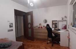 Apartament de 2 camere, semidecomandat, zonă liniștită și cu facilități diverse