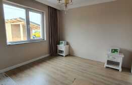 Casă de 3 camere pe un nivel în Sântandrei 