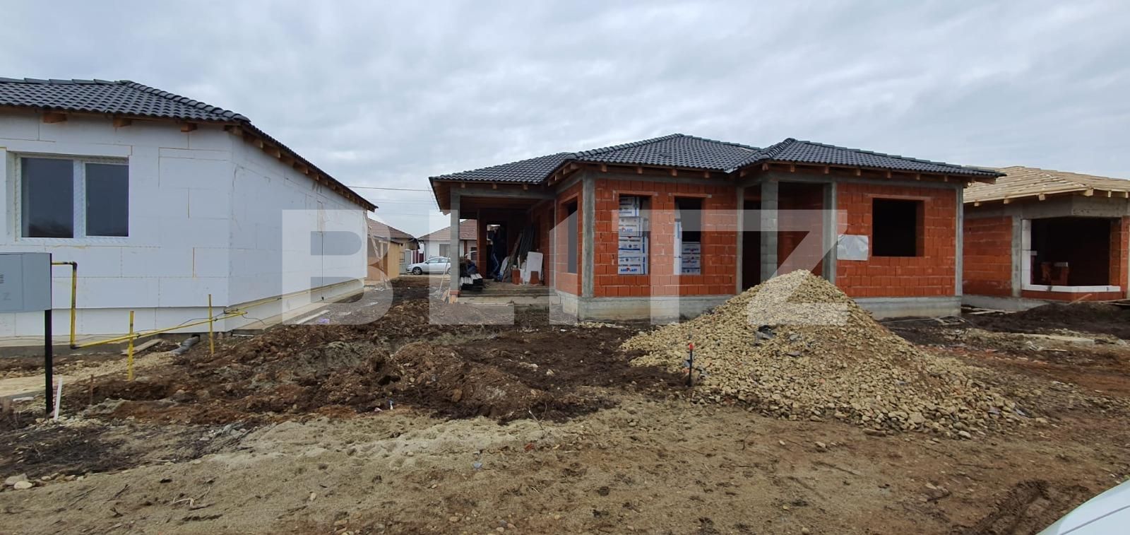 Casa de vânzare 4 camere Sud-Vest - 79947CV | BLITZ Oradea | Poza2