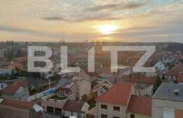 Apartament de 4 camere, suprafață 87 mp, decomandat, tripla orientare, zona Cantemir