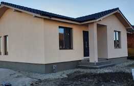 Casa de 148 mp, teren 540 mp, imobil nou, Santandrei 