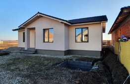 Casa de 148 mp, teren 540 mp, imobil nou, Santandrei 