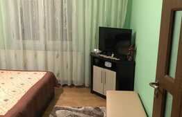 Apartament de 2 camere, decomandat, 55 mp , parter, zonă semicentrală