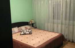 Apartament de 2 camere, decomandat, 55 mp , parter, zonă semicentrală