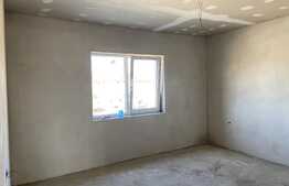 Casa de 85 mp, teren 490 mp, imobil nou, 3 camere, Nojorid