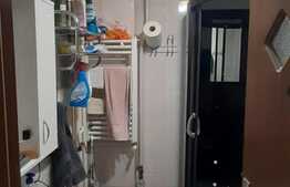 Apartament de 3 camere, semidecomandat, zona Decebal