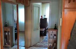 Apartament de 3 camere, decomandat, etaj intermediar, zona 22 Decembrie!