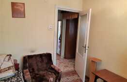 Apartament de 3 camere, decomandat, etaj intermediar, zona 22 Decembrie!