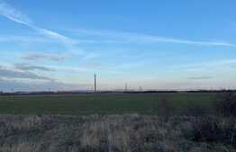 Teren de 5700 mp in intravilan Santandrei