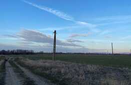Teren de 5700 mp in intravilan Santandrei