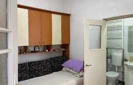 Casa in Decebal formata din 2 apartamente