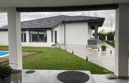 Oportunitate! Casă de 4 dormitoare pe un nivel la 8 minute de oraș 