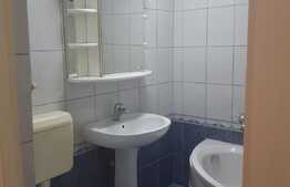 Apartament de 3 camere, 56 mp, etaj intermediar, zona Decebal