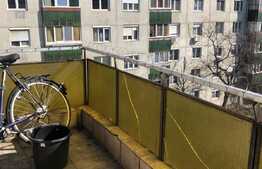 Apartament de 2 camere, 50 mp, balcon, Rogerius