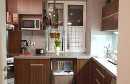 Apartament de 3 camere, tip C, 64 mp, 2 băi, zona Cantemir