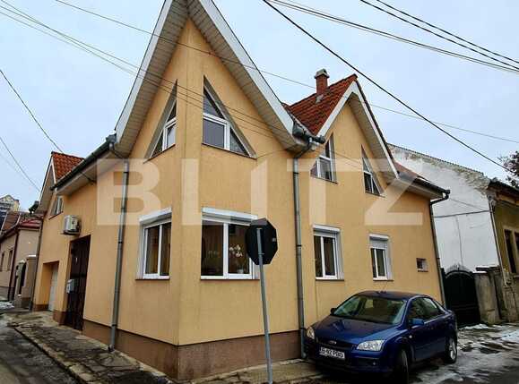 Casa de vânzare 4 camere Central - 82110CV | BLITZ Oradea | Poza1