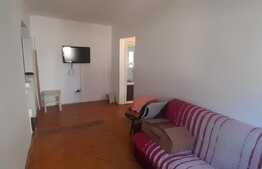 Apartament de 3 camere, decomandat, etaj intermediar, zona Decebal