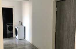 Apartament de 4 camere, decomandat, 89 mp utili, locație semicentrală