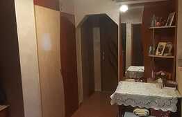 Apartament de 2 camere, decomandat, etaj intermediar, zona Nufarul