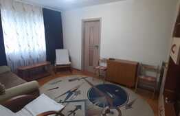 Apartament de 3 camere, semidecomandat, etaj intermediar, cartier Nufarul