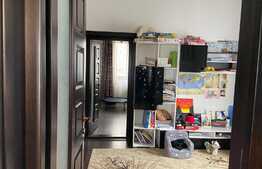 Casa cu 4 camere pe un teren de 733 mp, zona centrala