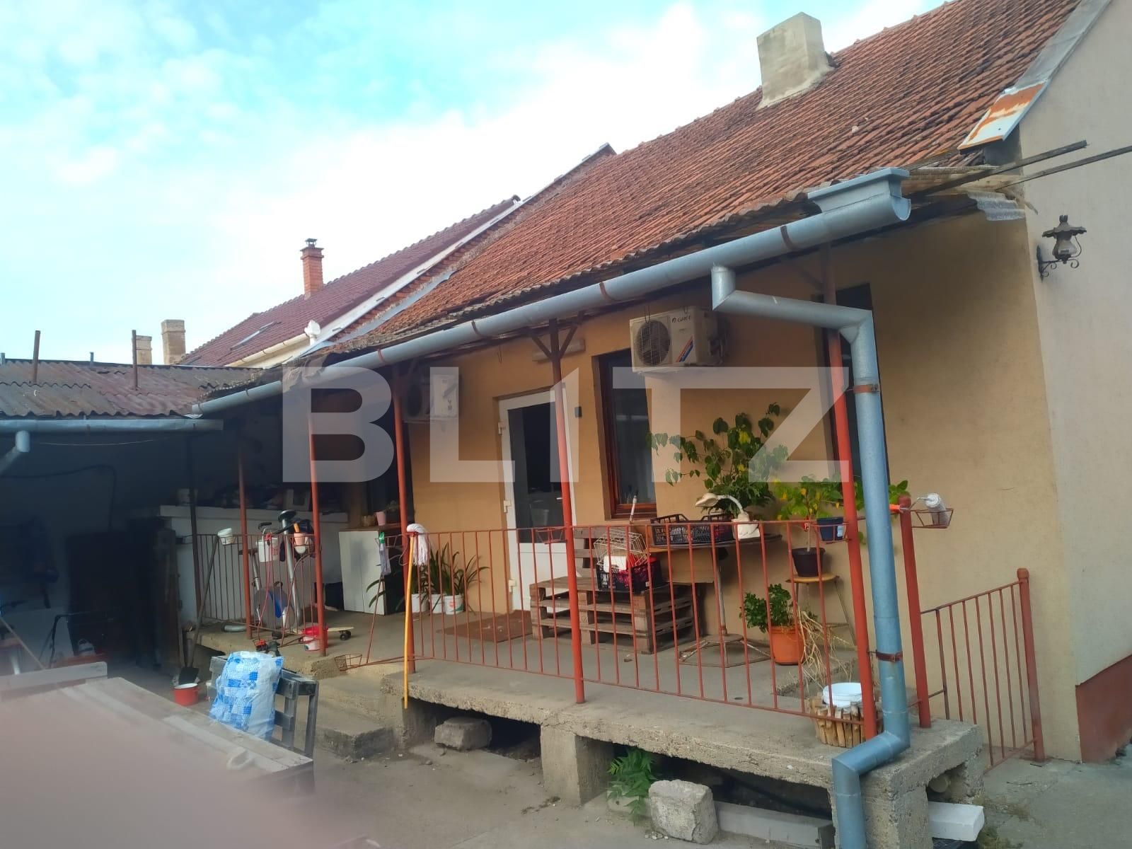 Casa de vânzare 6 camere Central - 82785CV | BLITZ Oradea | Poza2