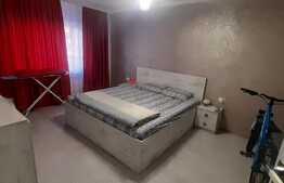 Apartament de 4 camere, decomandat, dubla orientare, zona Rogerius