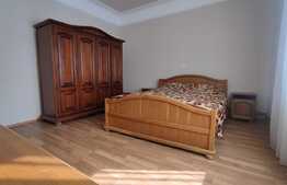 Casa individuala, 80 mp utili, 190 mp teren, zona Centrala