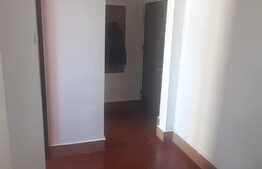 Apartament de 3 camere, semidecomandat, etaj intermediar, zona Calea Aradului