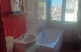 Apartament de 3 camere, semidecomandat, etaj intermediar, zona Calea Aradului