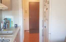 Apartament de 2 camere, 54 mp, etaj intermediar, zona Piața Rogerius