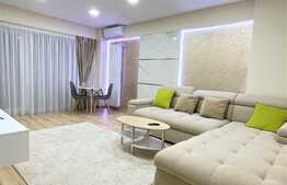 Apartrament de 3 camere, decomandat, lux, parcare, zona Nufarul!