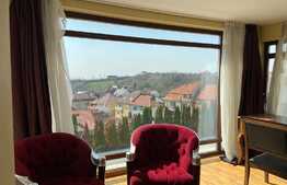 Cladire excepțională pe 4 niveluri cu un teren de 2000 mp