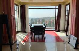 Cladire excepțională pe 4 niveluri cu un teren de 2000 mp