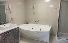 Cladire excepțională pe 4 niveluri cu un teren de 2000 mp