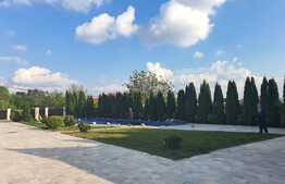 Cladire excepțională pe 4 niveluri cu un teren de 2000 mp